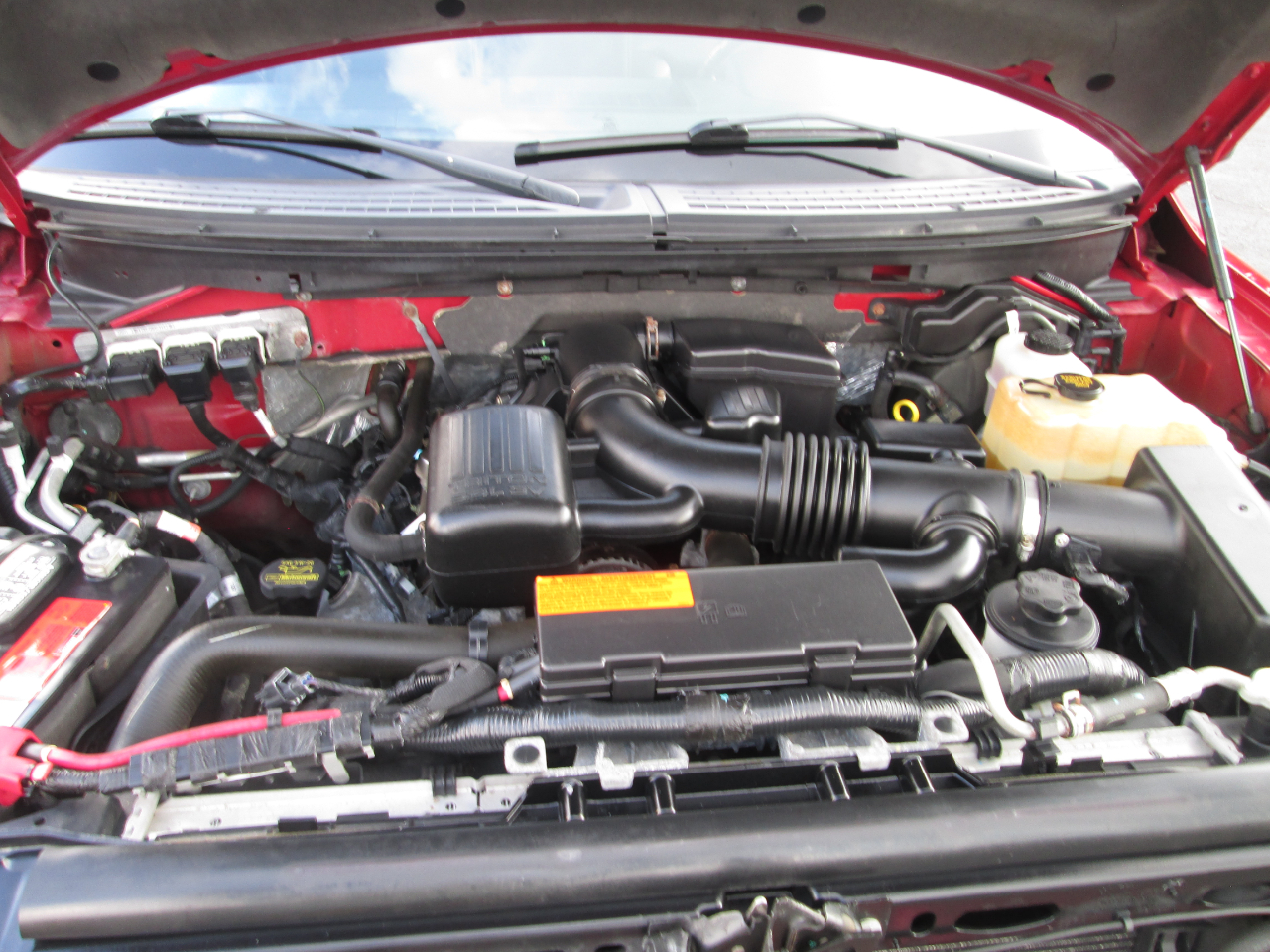 2010 Ford F-150 Lariat photo 57