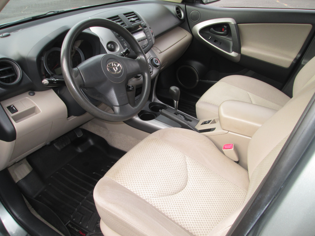 Toyota RAV4 Base I4 4WD 2008 Toyota RAV4 Base I4 4WD 2008