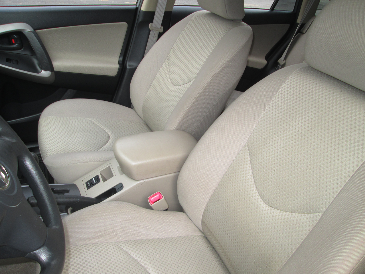 Toyota RAV4 Base I4 4WD 2008 Toyota RAV4 Base I4 4WD 2008