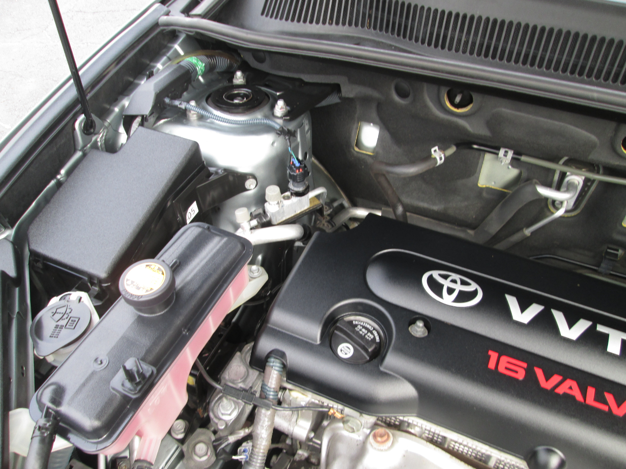 Toyota RAV4 Base I4 4WD 2008 Toyota RAV4 Base I4 4WD 2008