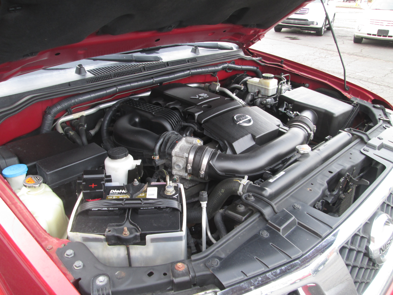 Nissan Frontier SV Crew Cab 5AT 4WD 2015
