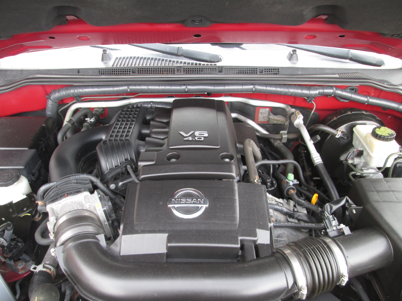 Nissan Frontier SV Crew Cab 5AT 4WD 2015