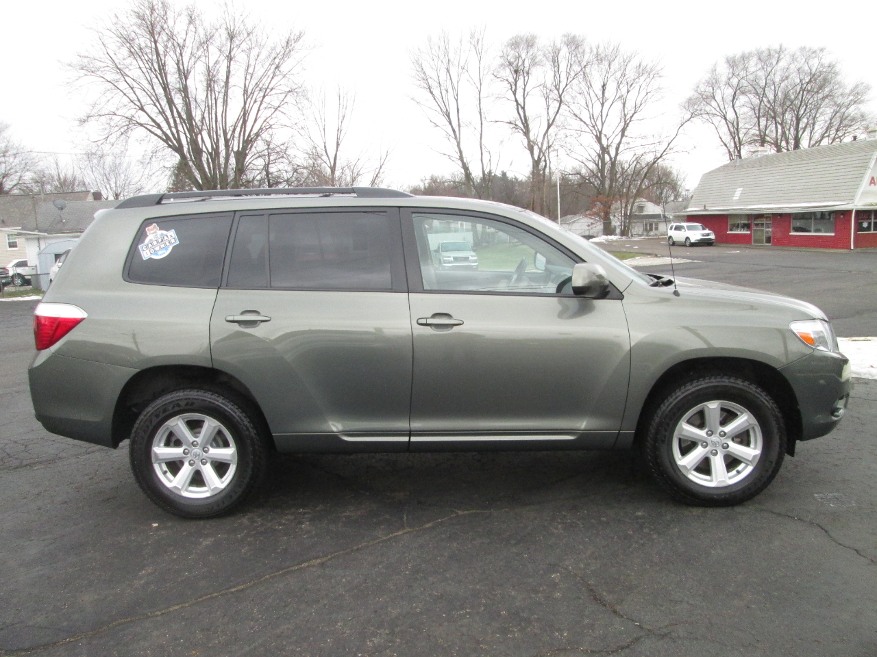 Toyota Highlander Base 4WD 2008