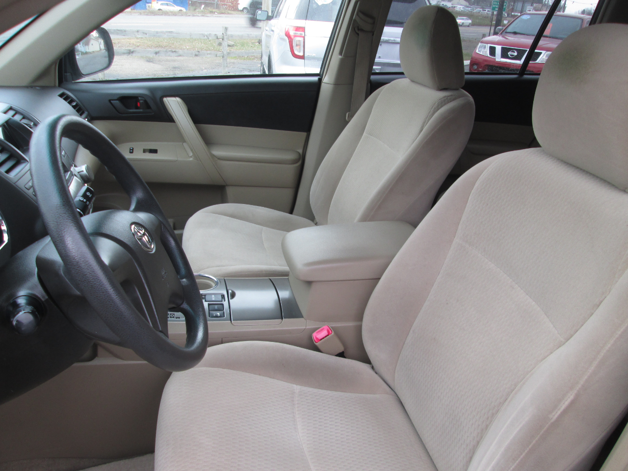 Toyota Highlander Base 4WD 2008