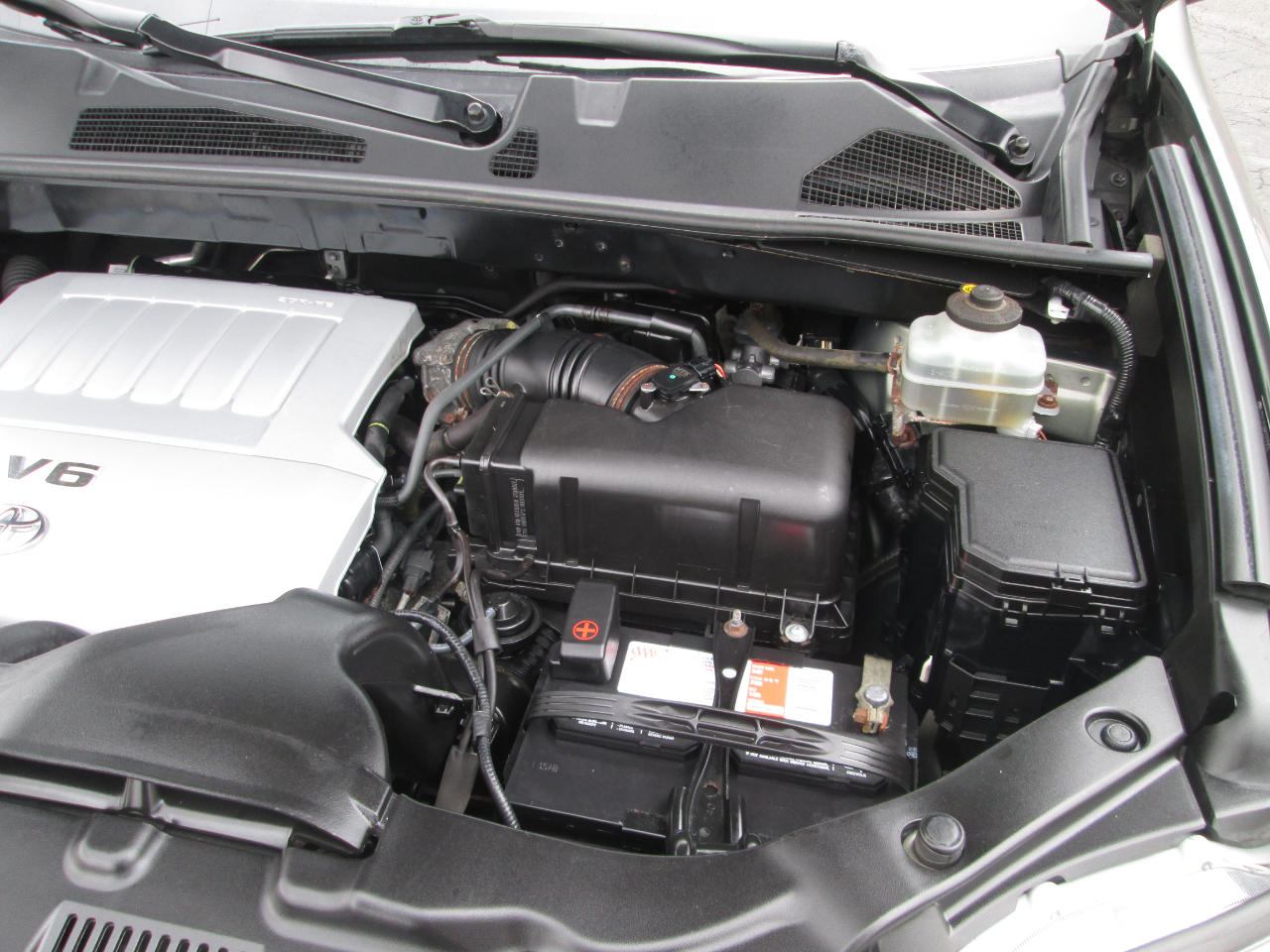 Toyota Highlander Base 4WD 2008