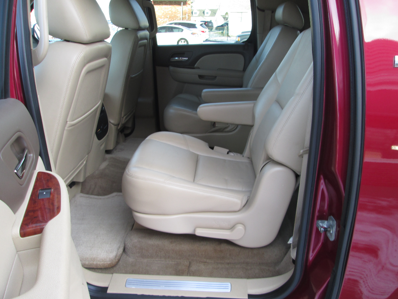 Chevrolet Suburban LTZ 1500 4WD 2010