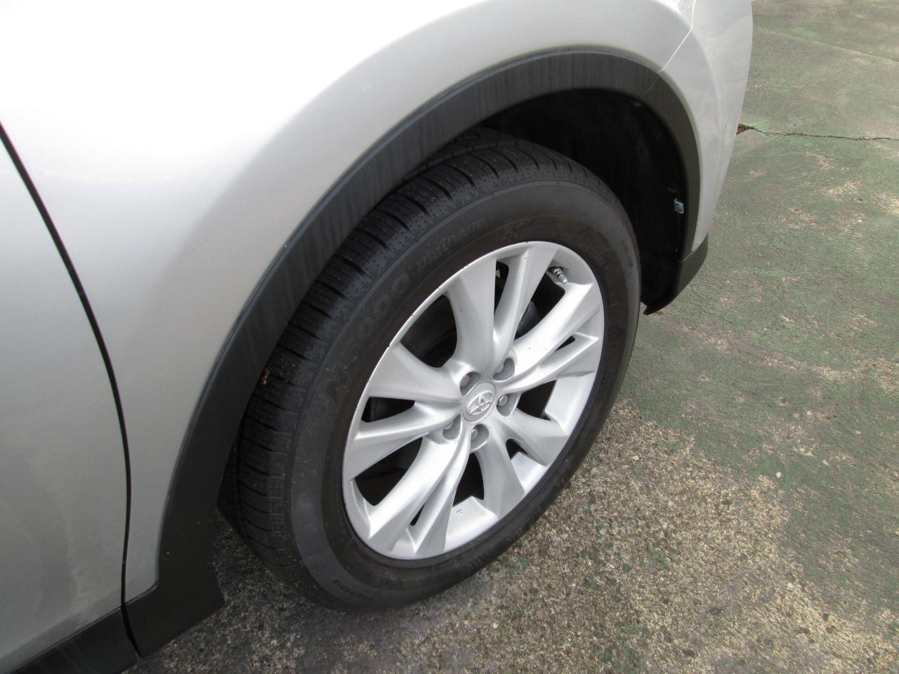 Toyota RAV4 Limited AWD 2013