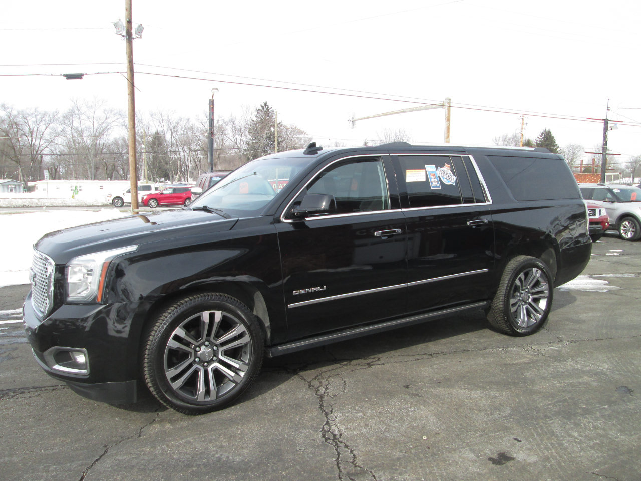 GMC Yukon XL Denali 4WD 2017