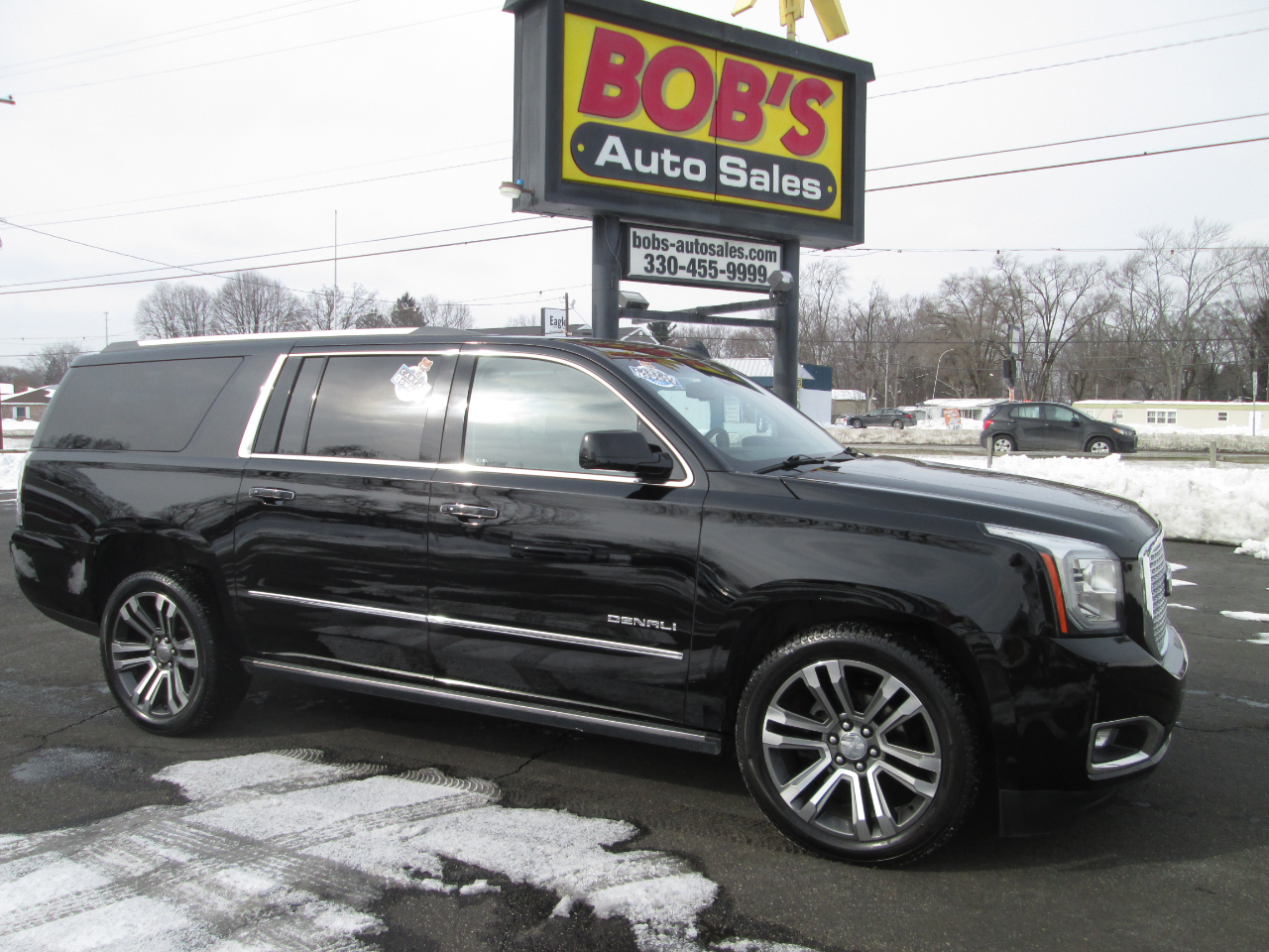 GMC Yukon XL Denali 4WD 2017