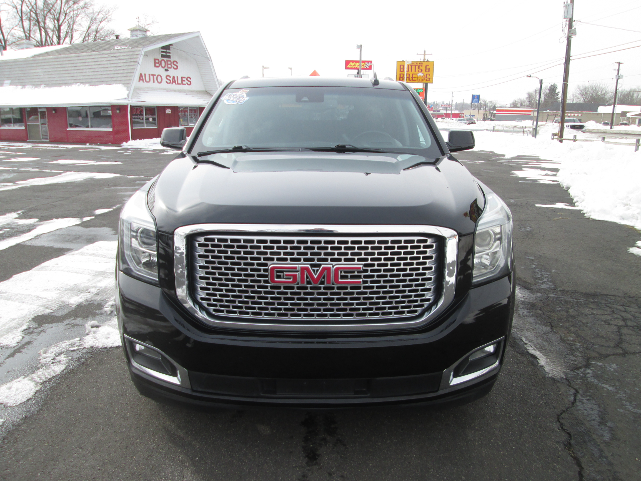 GMC Yukon XL Denali 4WD 2017