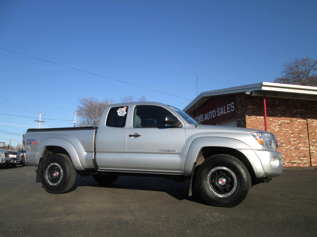 2011 Toyota Tacoma Access Cab V6 Automatic 4WD
