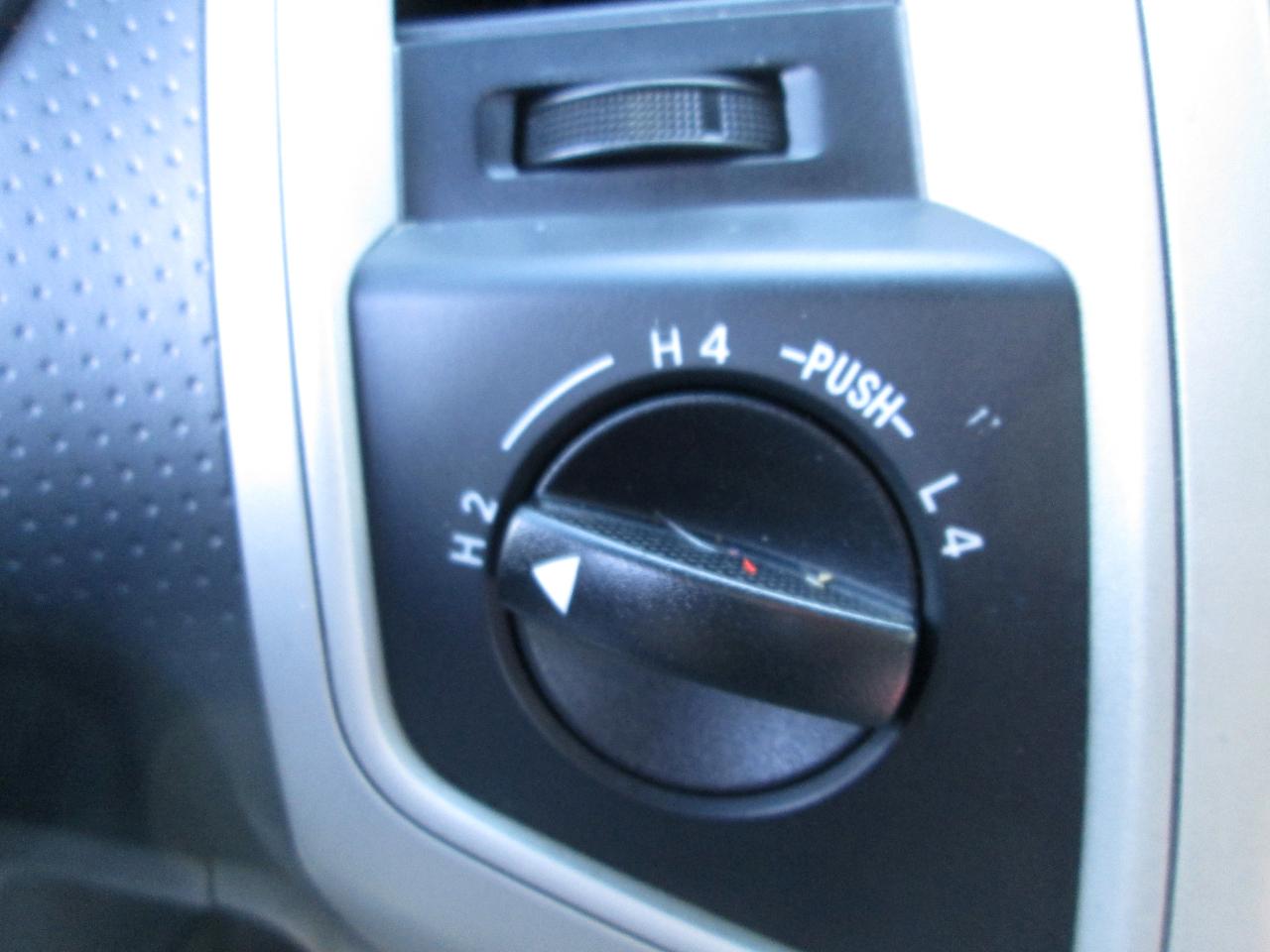 Toyota Tacoma Access Cab V6 Automatic 4WD 2011