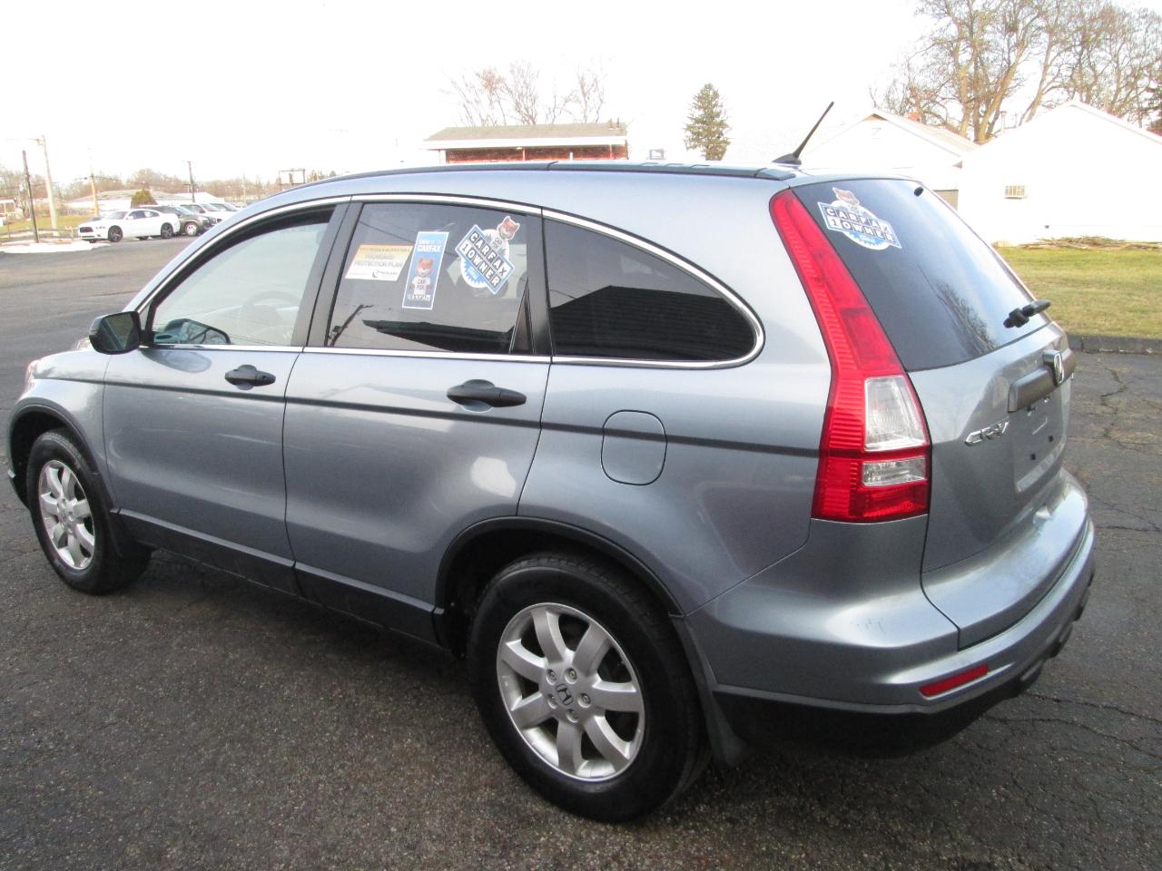 Honda CR-V SE 4WD 5-Speed AT 2011