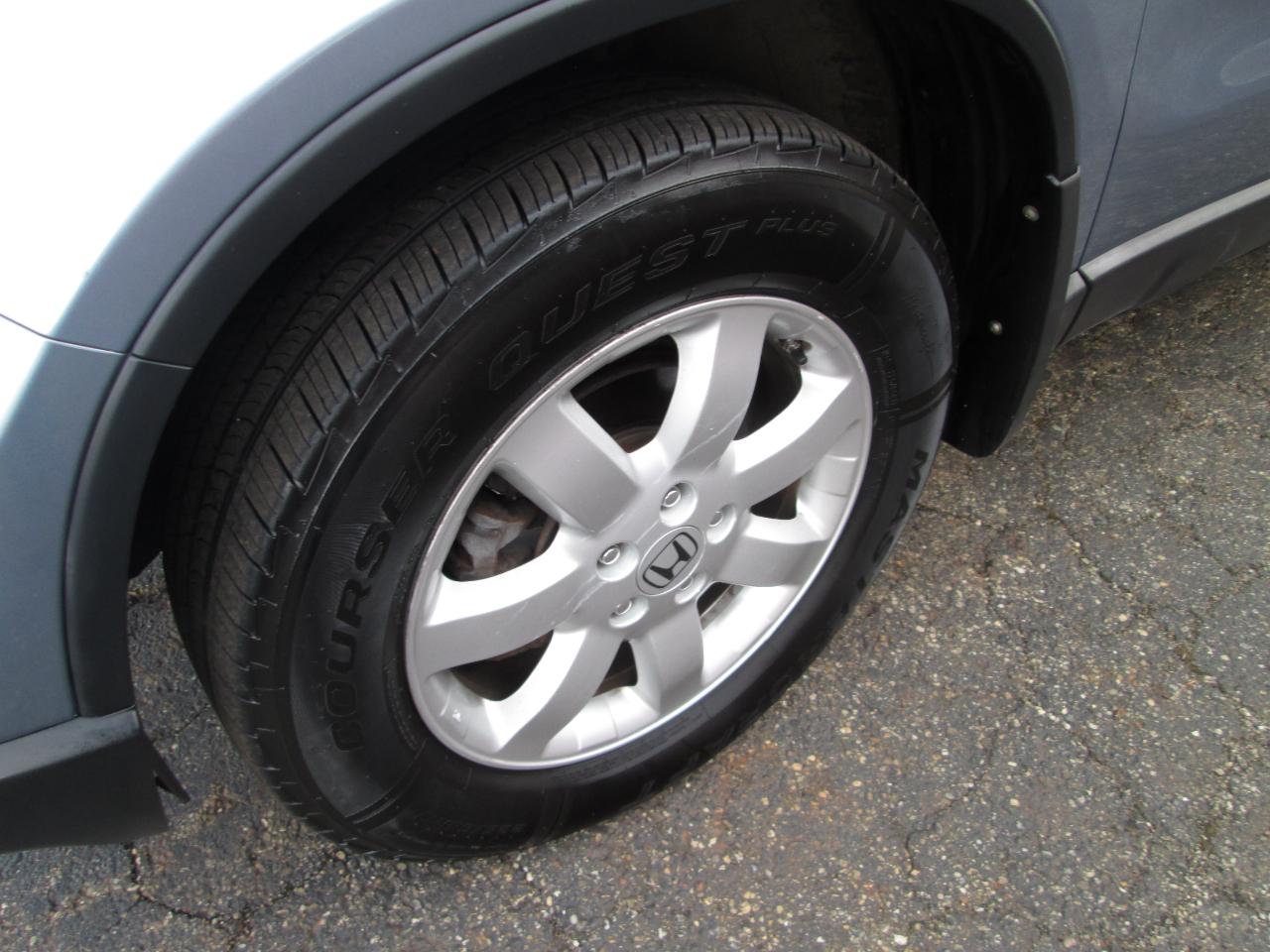 Honda CR-V SE 4WD 5-Speed AT 2011