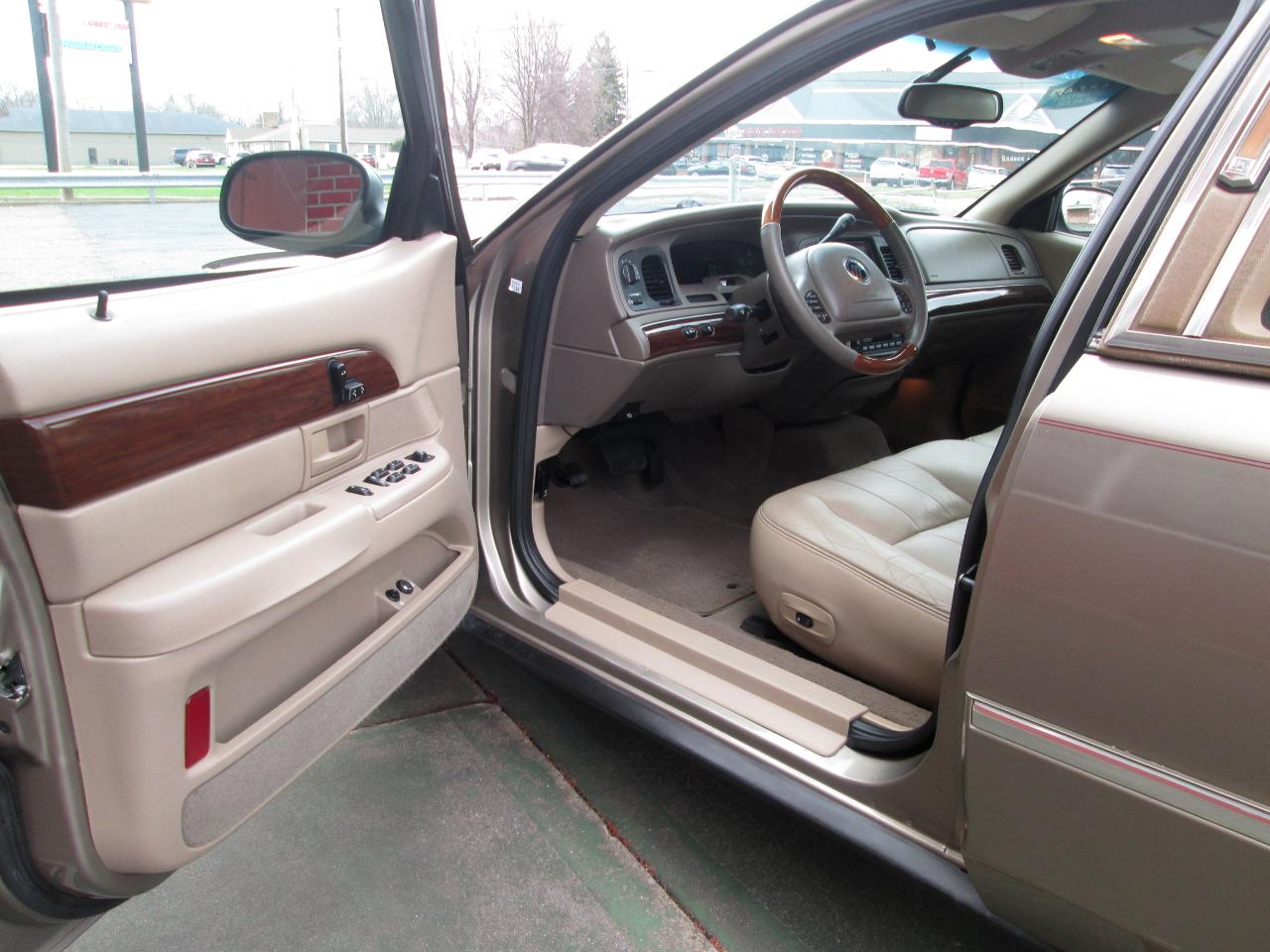 Mercury Grand Marquis LS Ultimate 2003