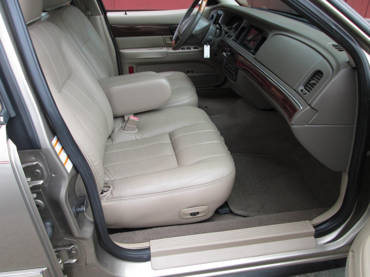 Mercury Grand Marquis LS Ultimate 2003