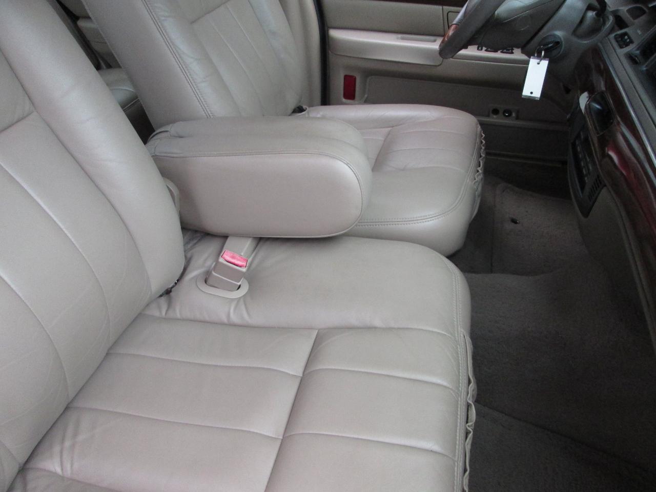 Mercury Grand Marquis LS Ultimate 2003