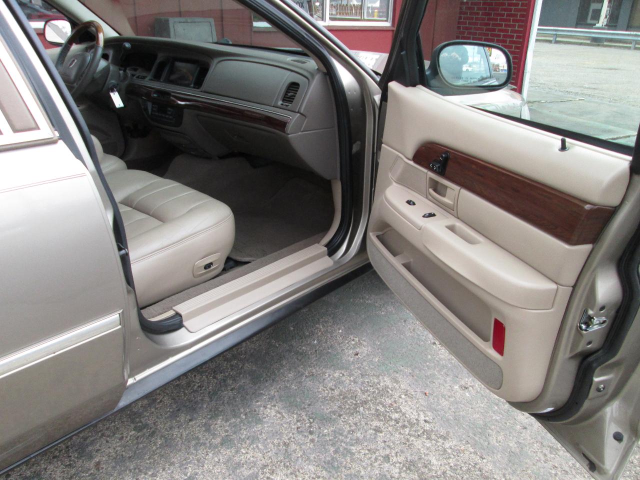 Mercury Grand Marquis LS Ultimate 2003