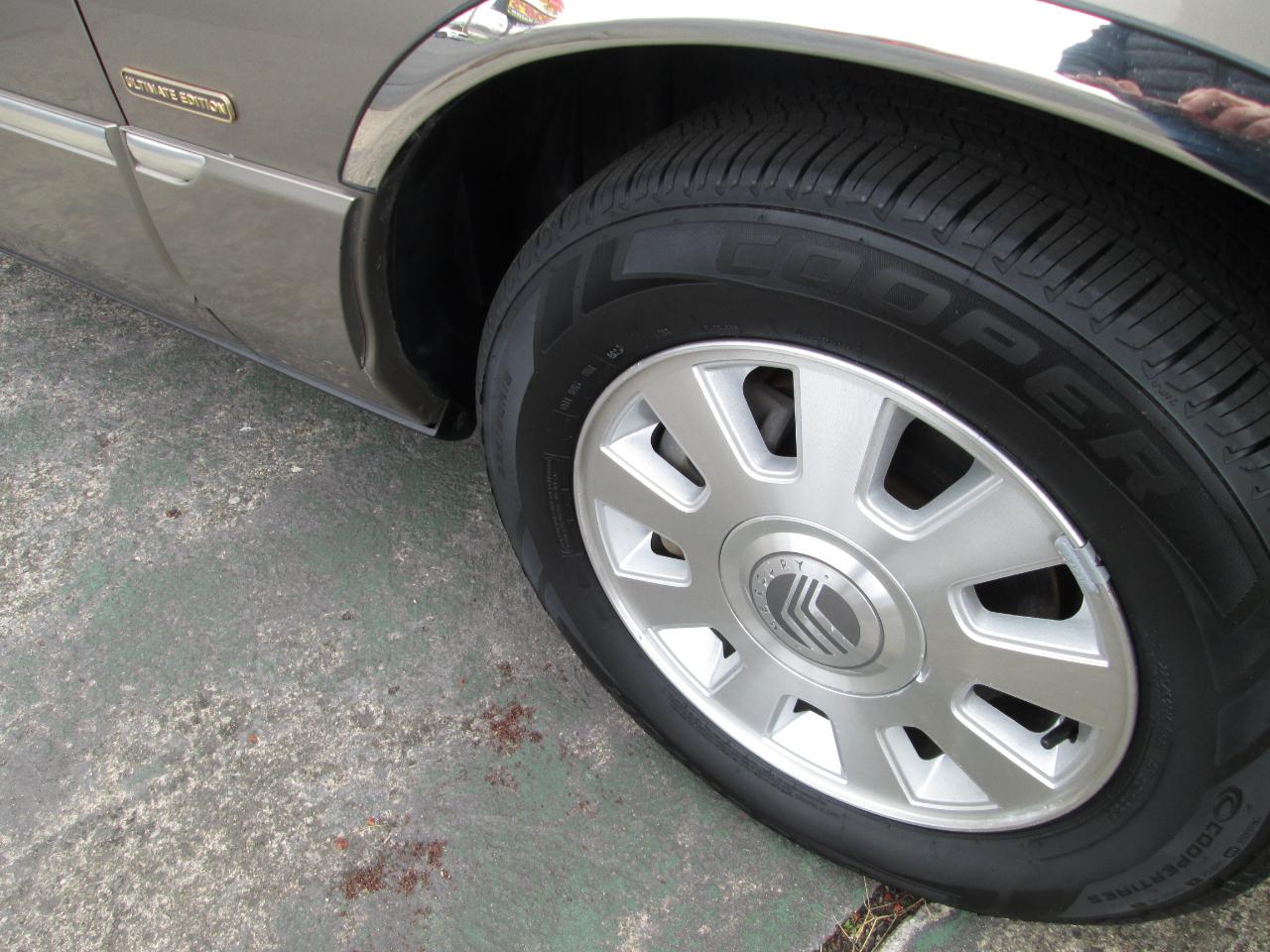 Mercury Grand Marquis LS Ultimate 2003