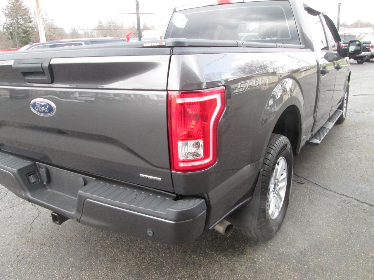 Ford F-150 XL SuperCrew 6.5-ft. Bed 4WD 2015