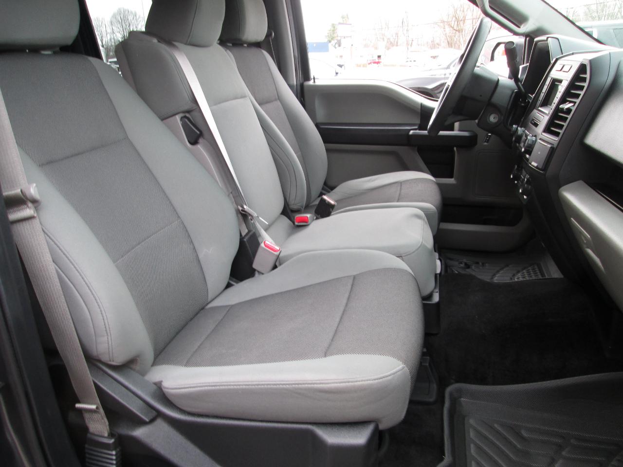 Ford F-150 XL SuperCrew 6.5-ft. Bed 4WD 2015