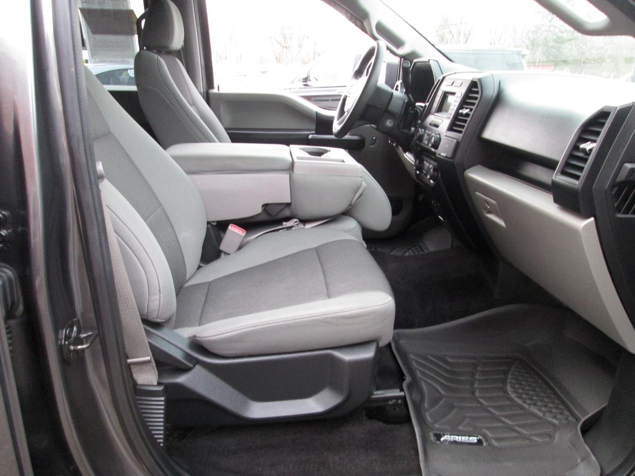 Ford F-150 XL SuperCrew 6.5-ft. Bed 4WD 2015