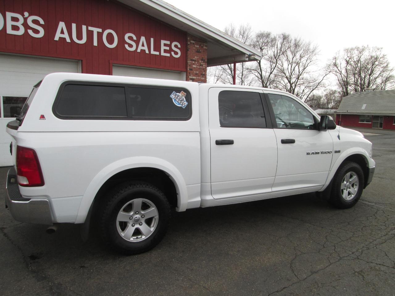 RAM 1500 Outdoorsman 4x4 Crew Cab 5'7" Box 2012