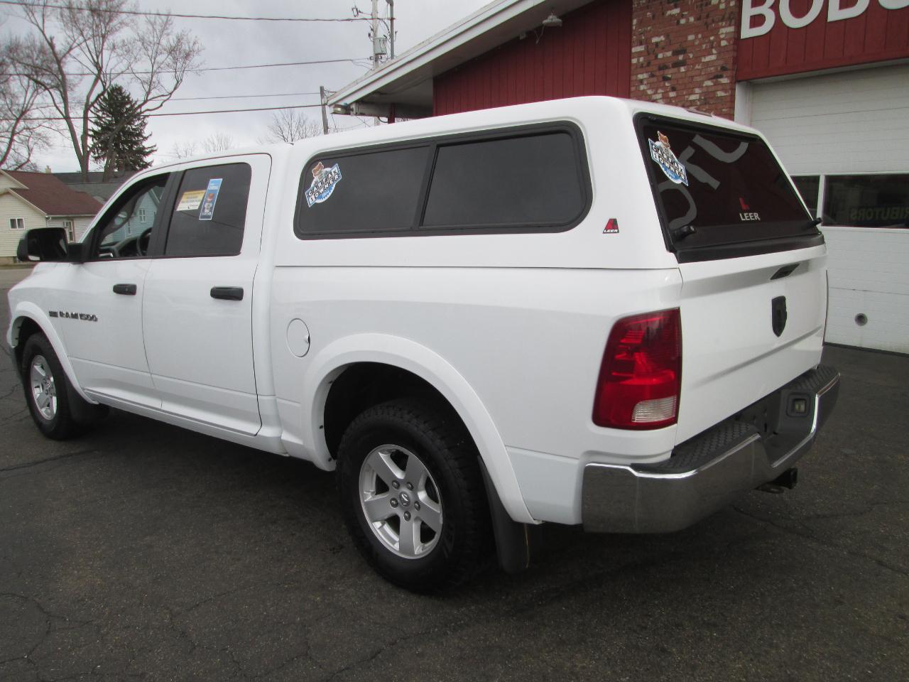 RAM 1500 Outdoorsman 4x4 Crew Cab 5'7" Box 2012
