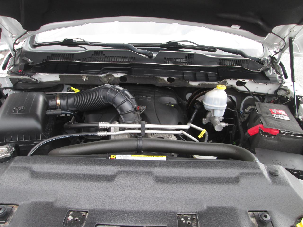 RAM 1500 Outdoorsman 4x4 Crew Cab 5'7" Box 2012