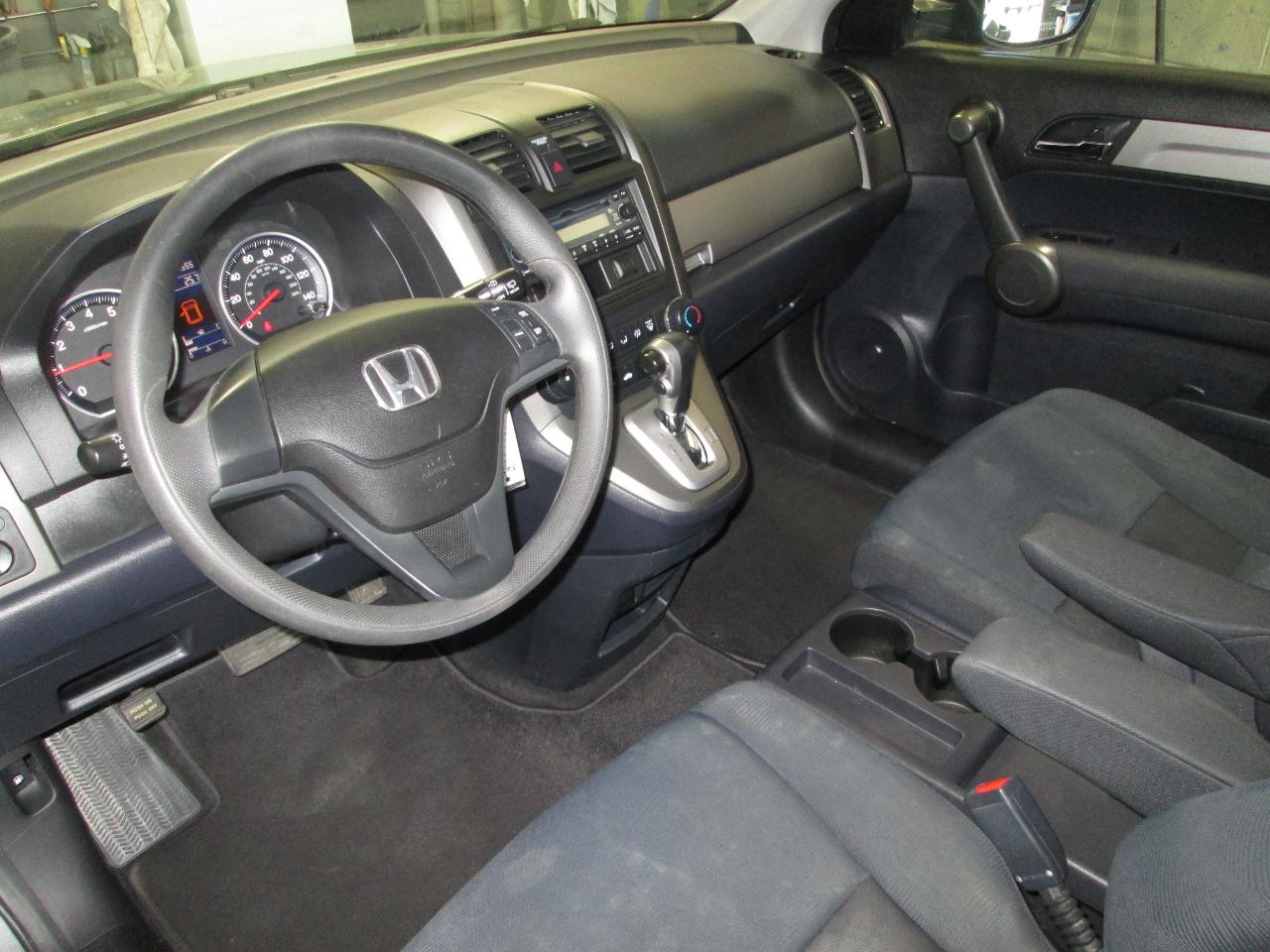 Honda CR-V LX 4WD 5-Speed AT 2011