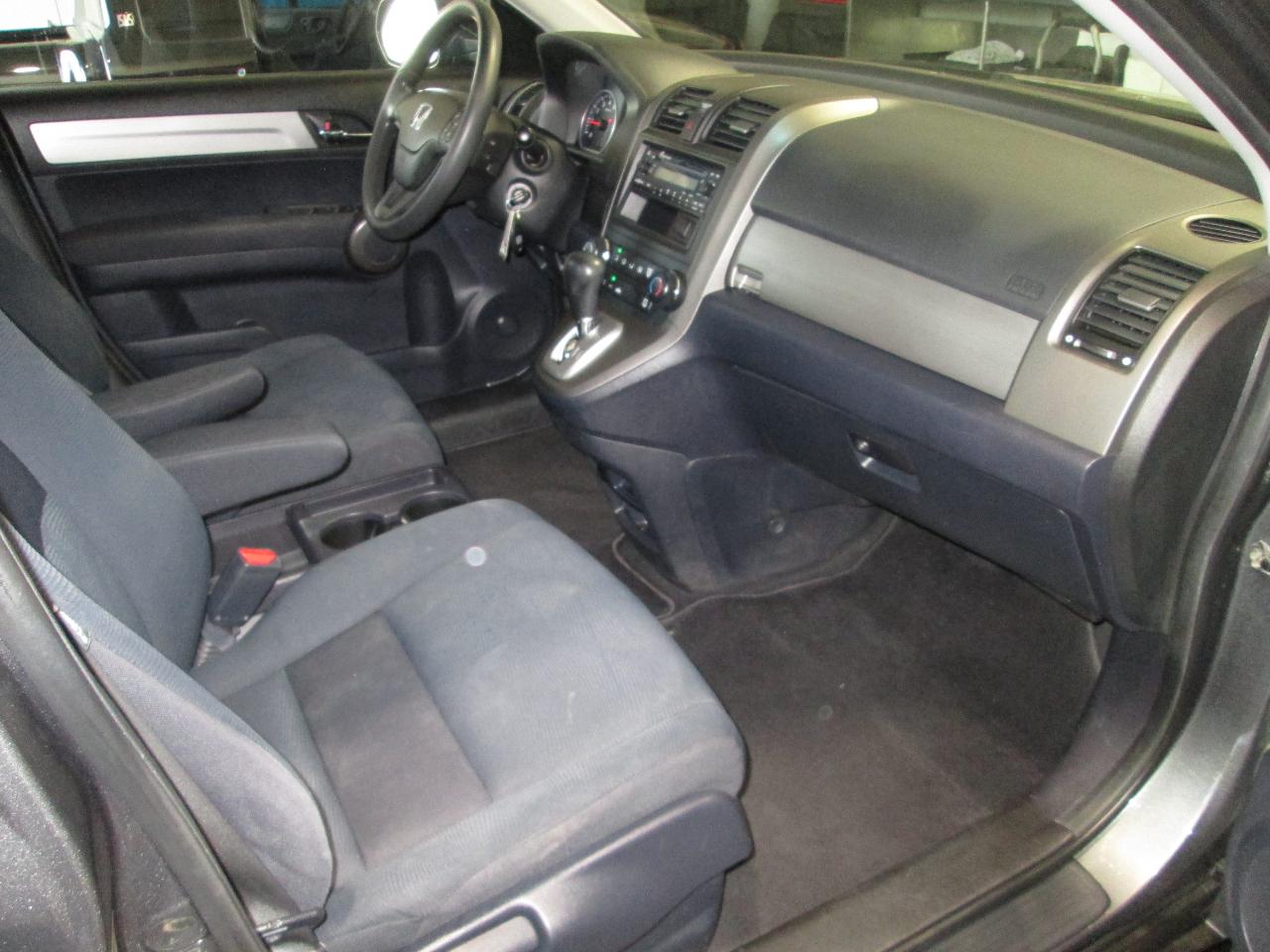 Honda CR-V LX 4WD 5-Speed AT 2011