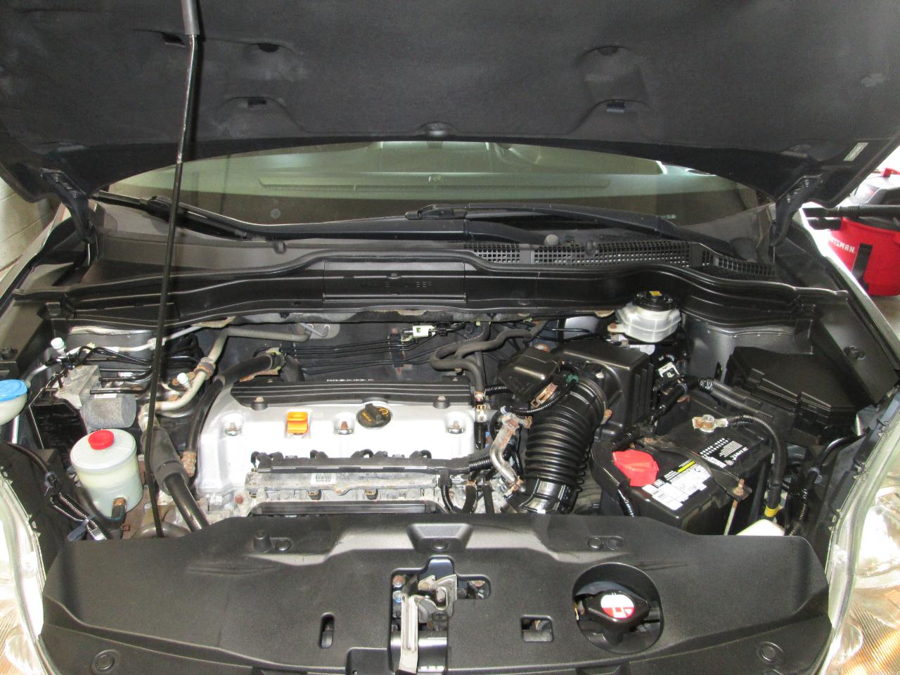 Honda CR-V LX 4WD 5-Speed AT 2011