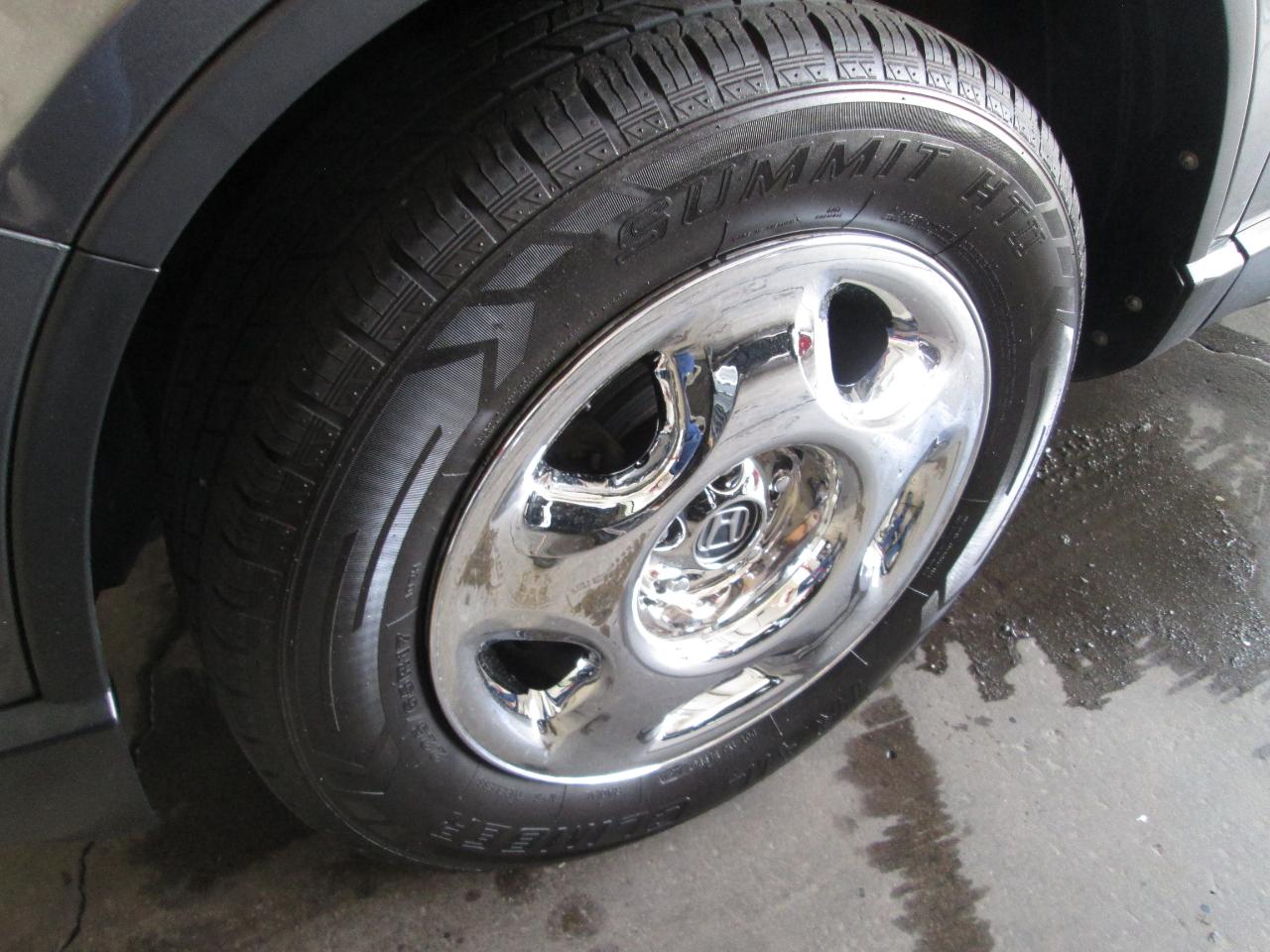 Honda CR-V LX 4WD 5-Speed AT 2011