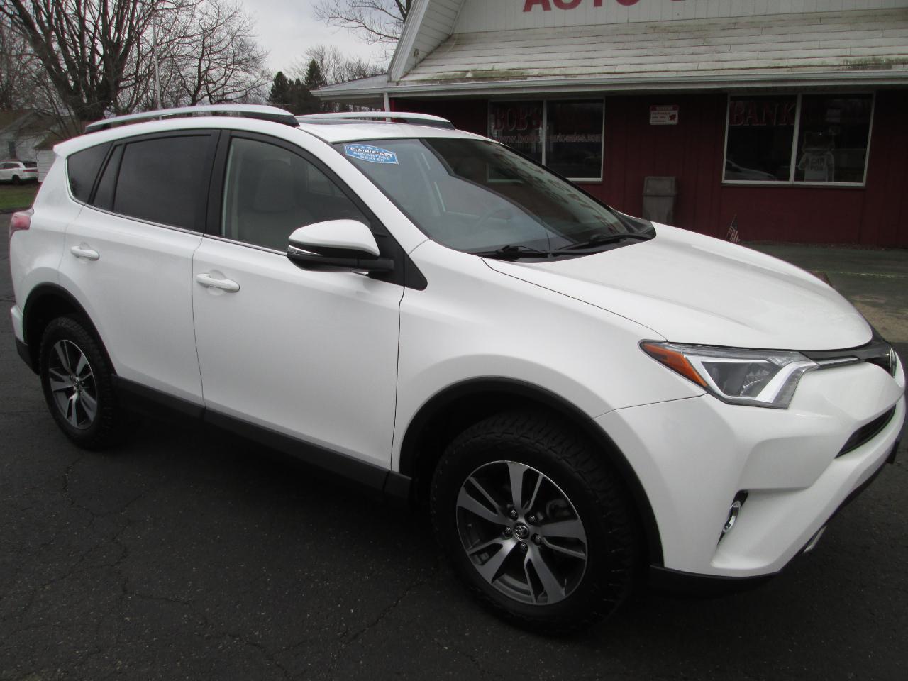 Toyota RAV4 XLE FWD 2016