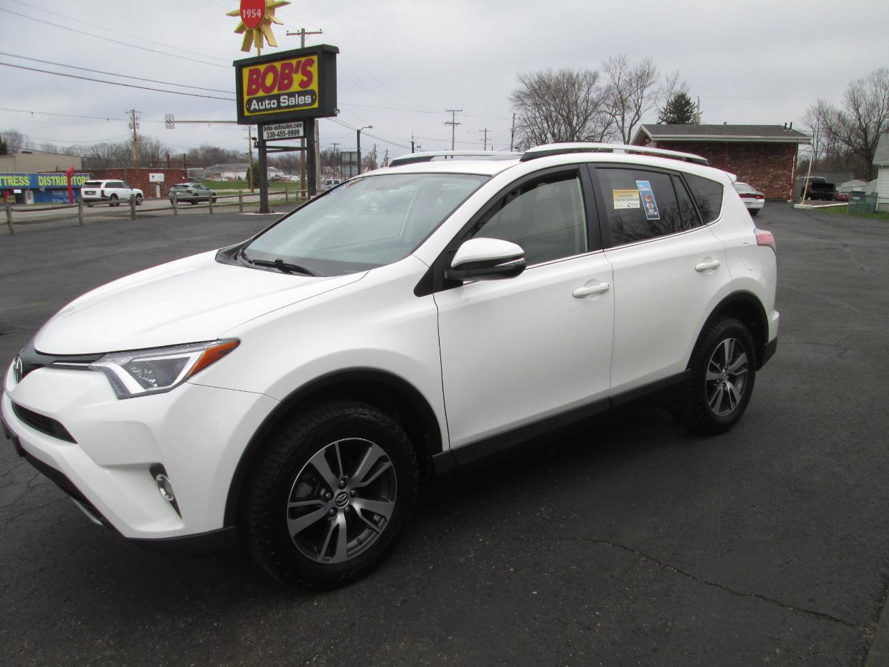 Toyota RAV4 XLE FWD 2016