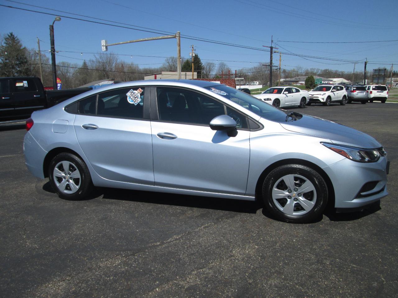 Chevrolet Cruze LS Auto 2018