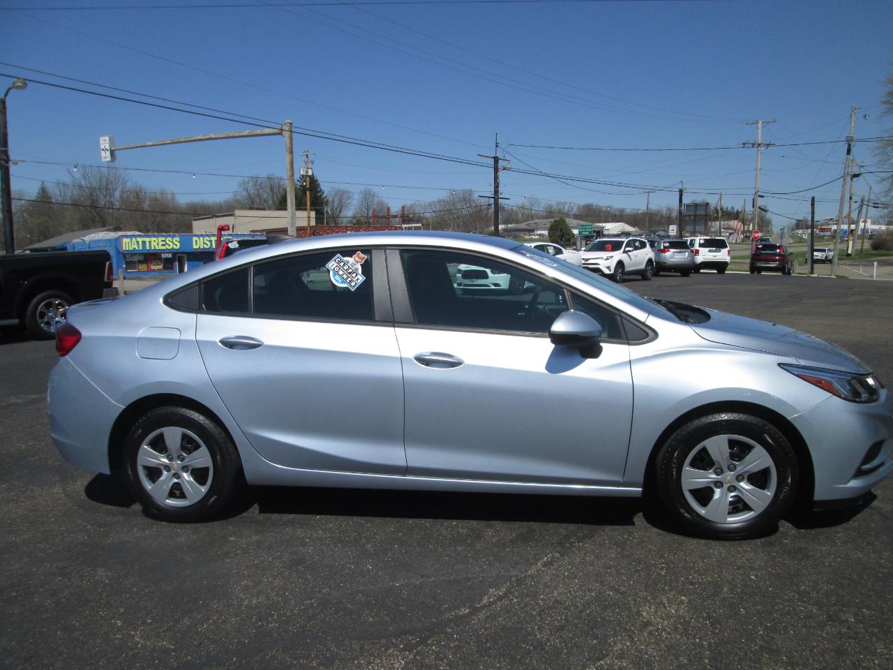 Chevrolet Cruze LS Auto 2018