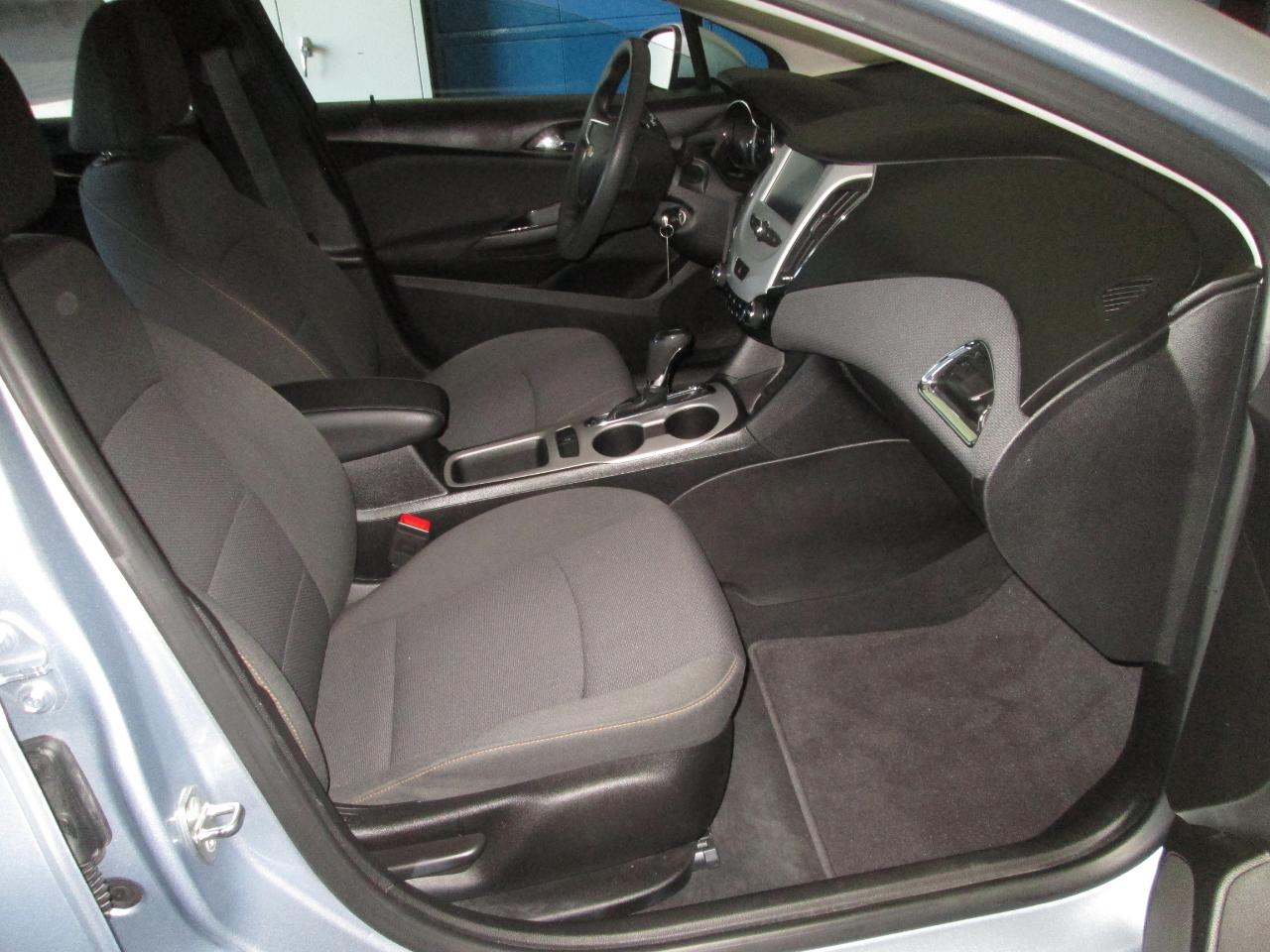 Chevrolet Cruze LS Auto 2018