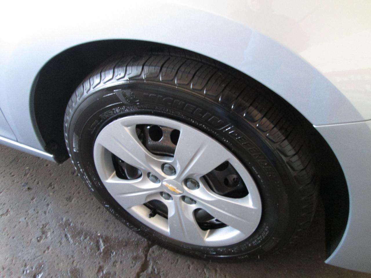 Chevrolet Cruze LS Auto 2018