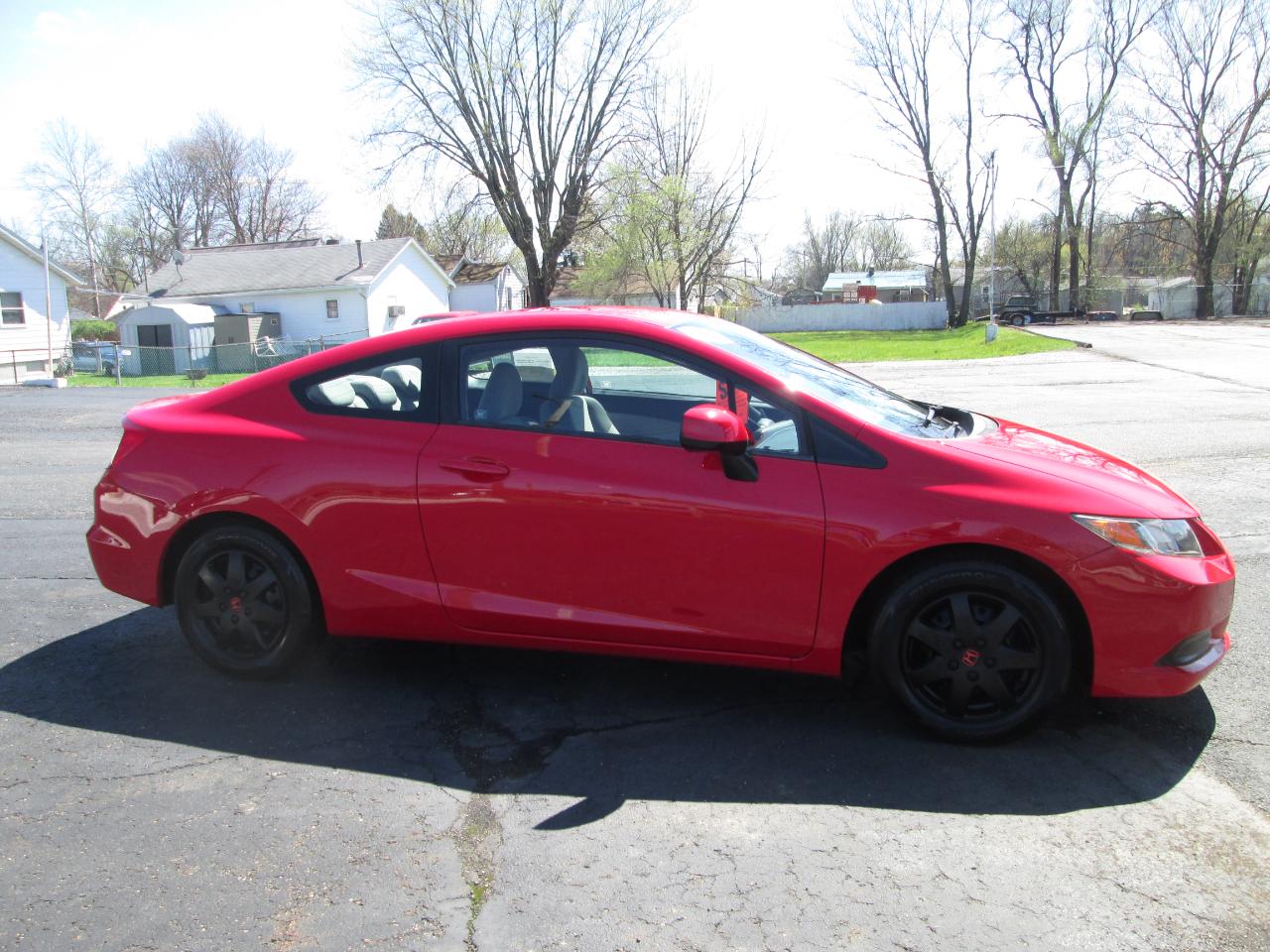 Honda Civic LX Coupe 5-Speed AT 2012