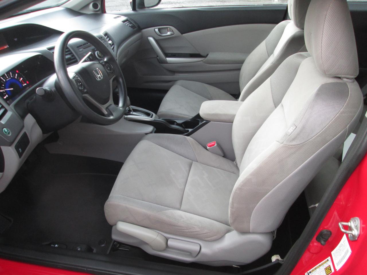 Honda Civic LX Coupe 5-Speed AT 2012