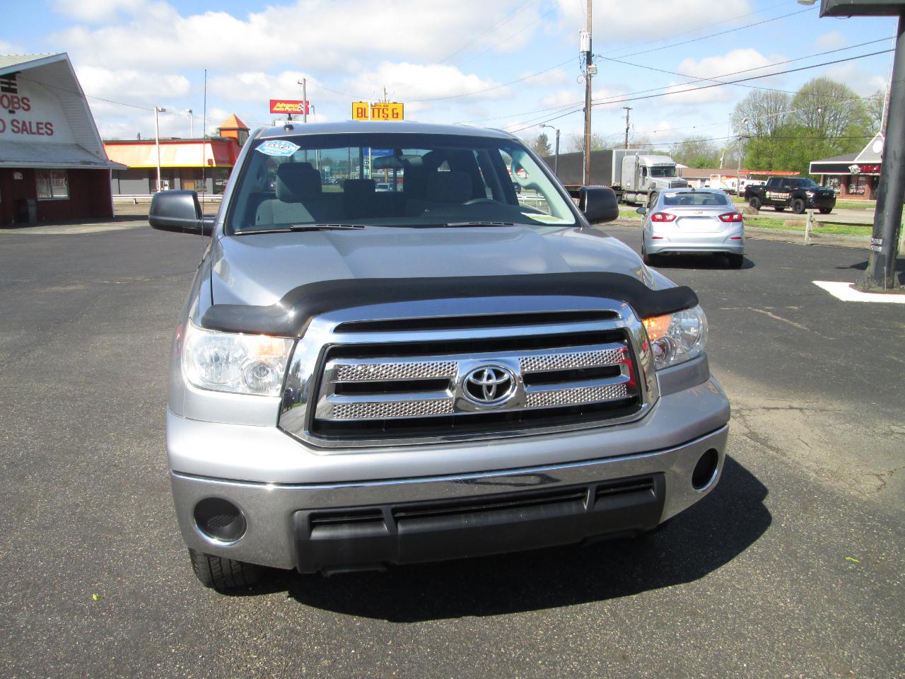 Toyota Tundra Tundra-Grade Double Cab 4.6L 4WD 2011