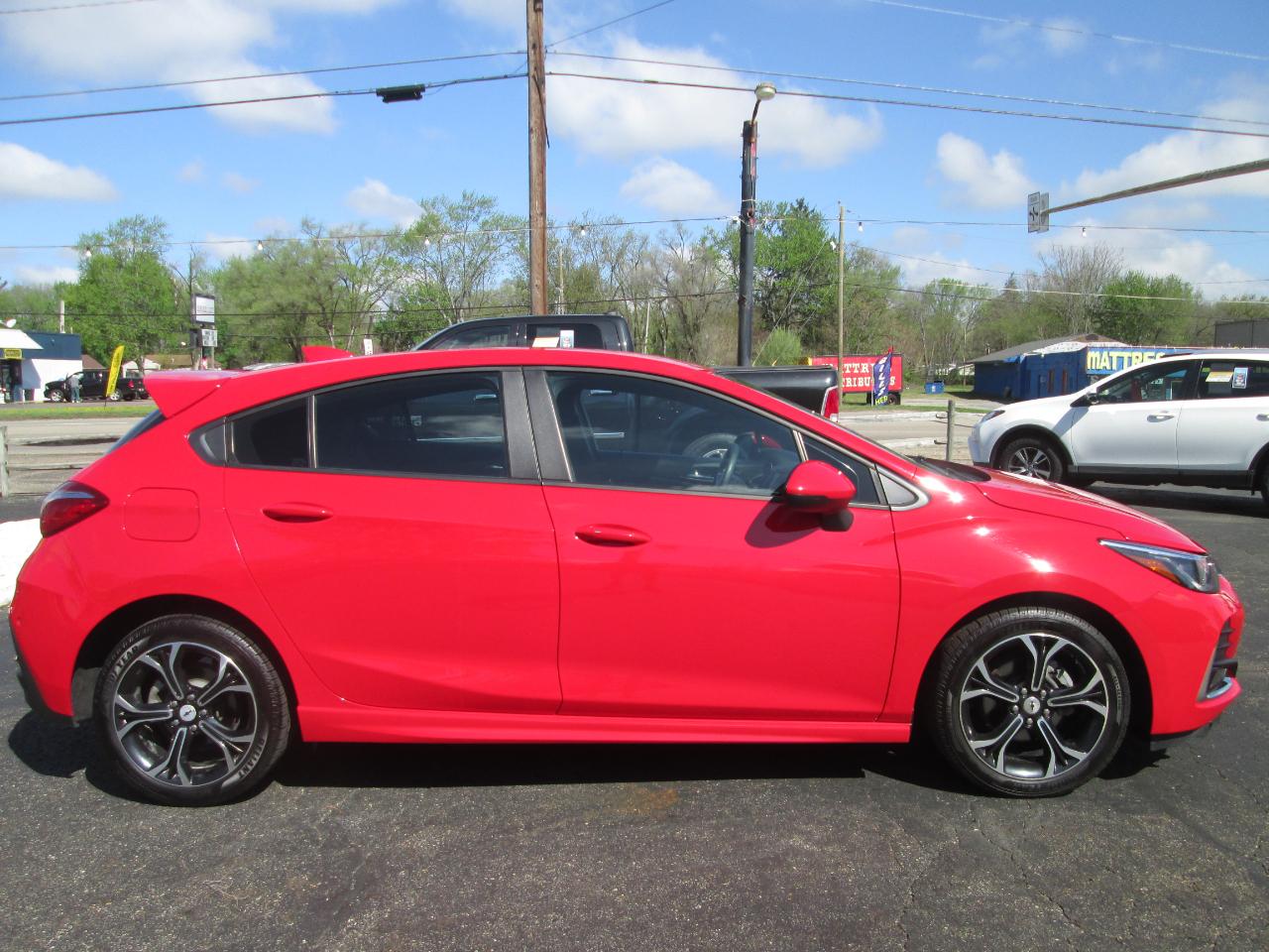 Chevrolet Cruze LT Hatchback 2019