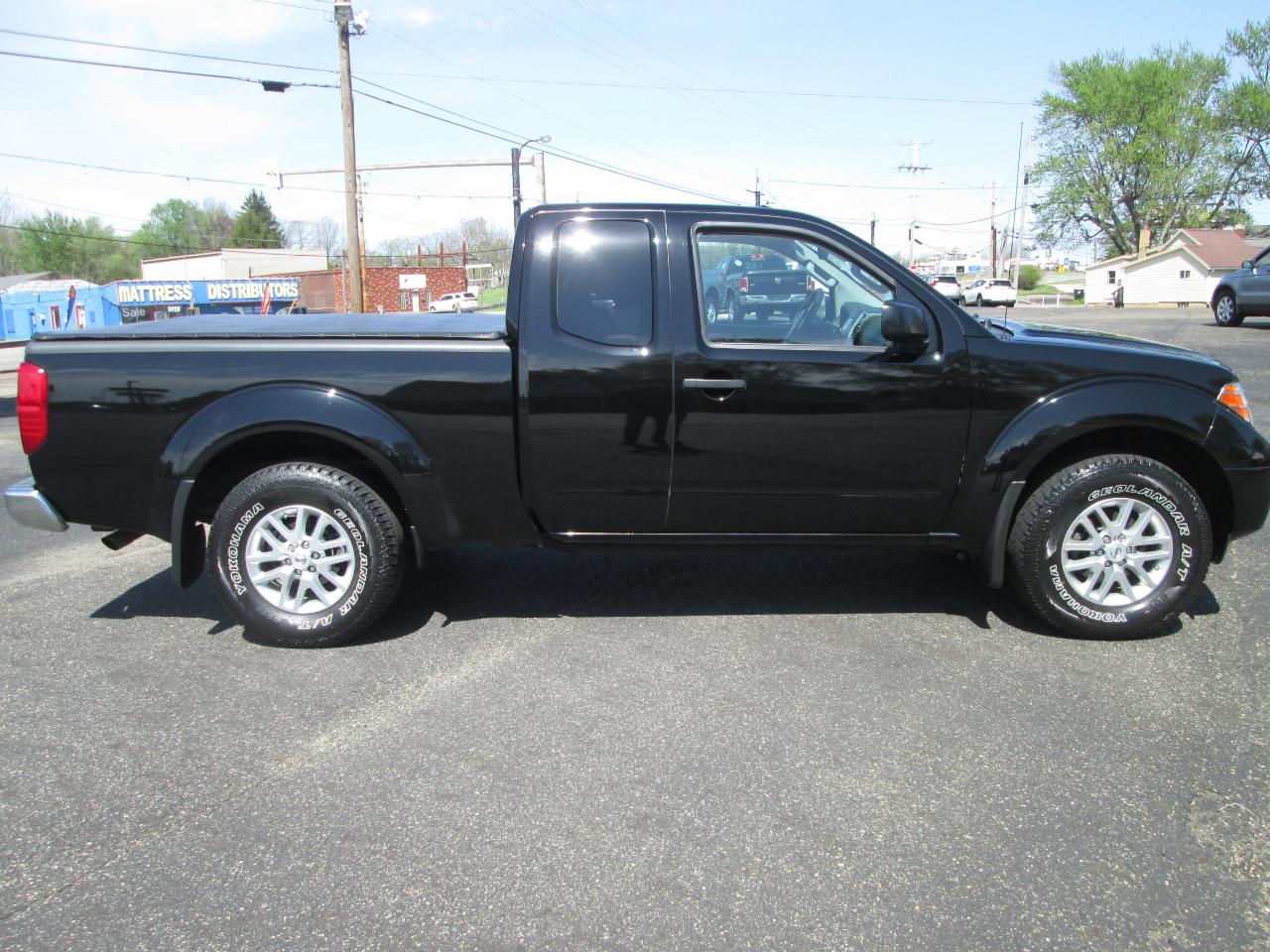 Nissan Frontier  2015