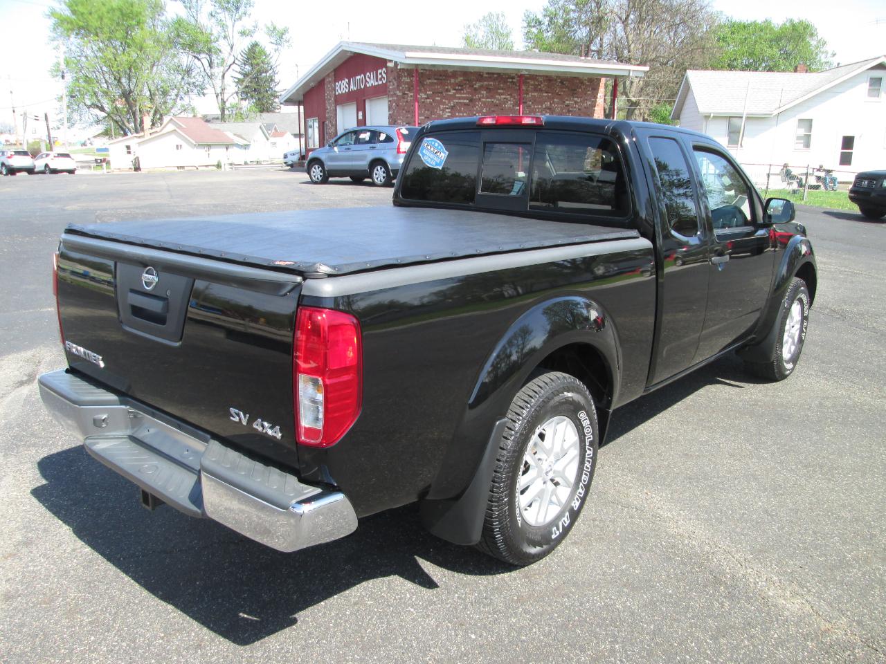 Nissan Frontier  2015