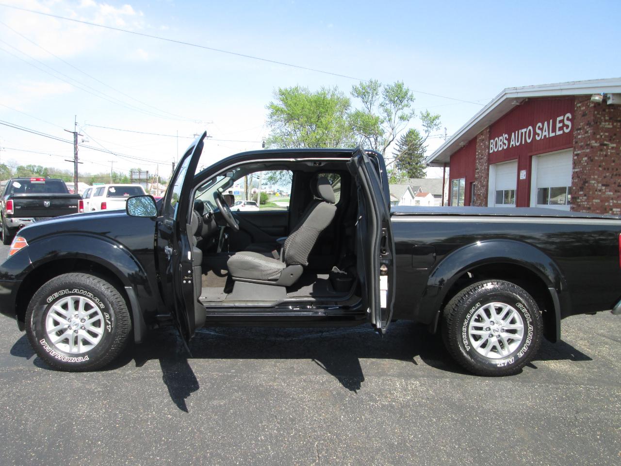 Nissan Frontier  2015