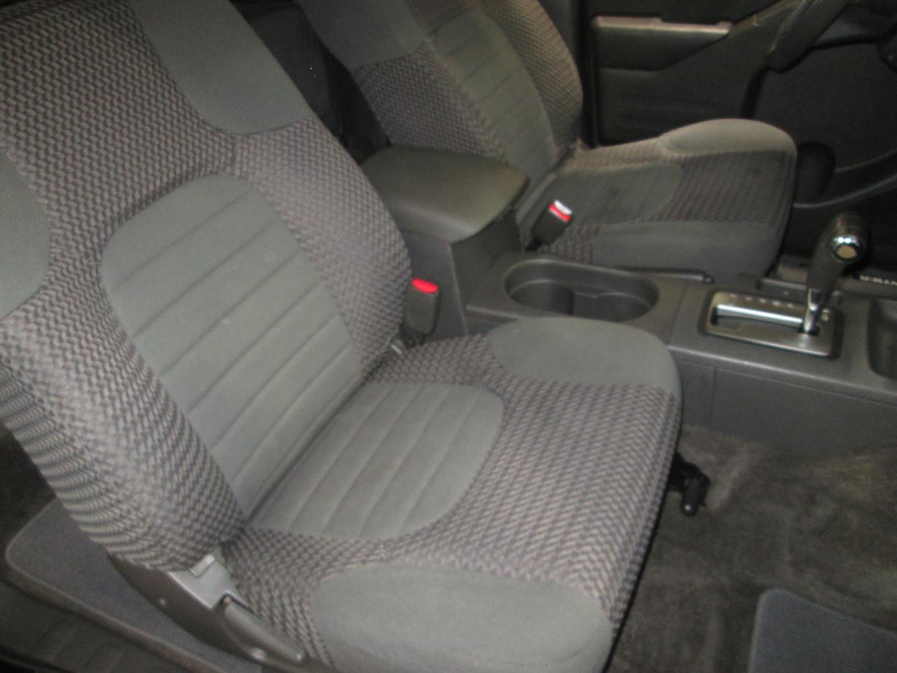 Nissan Frontier  2015