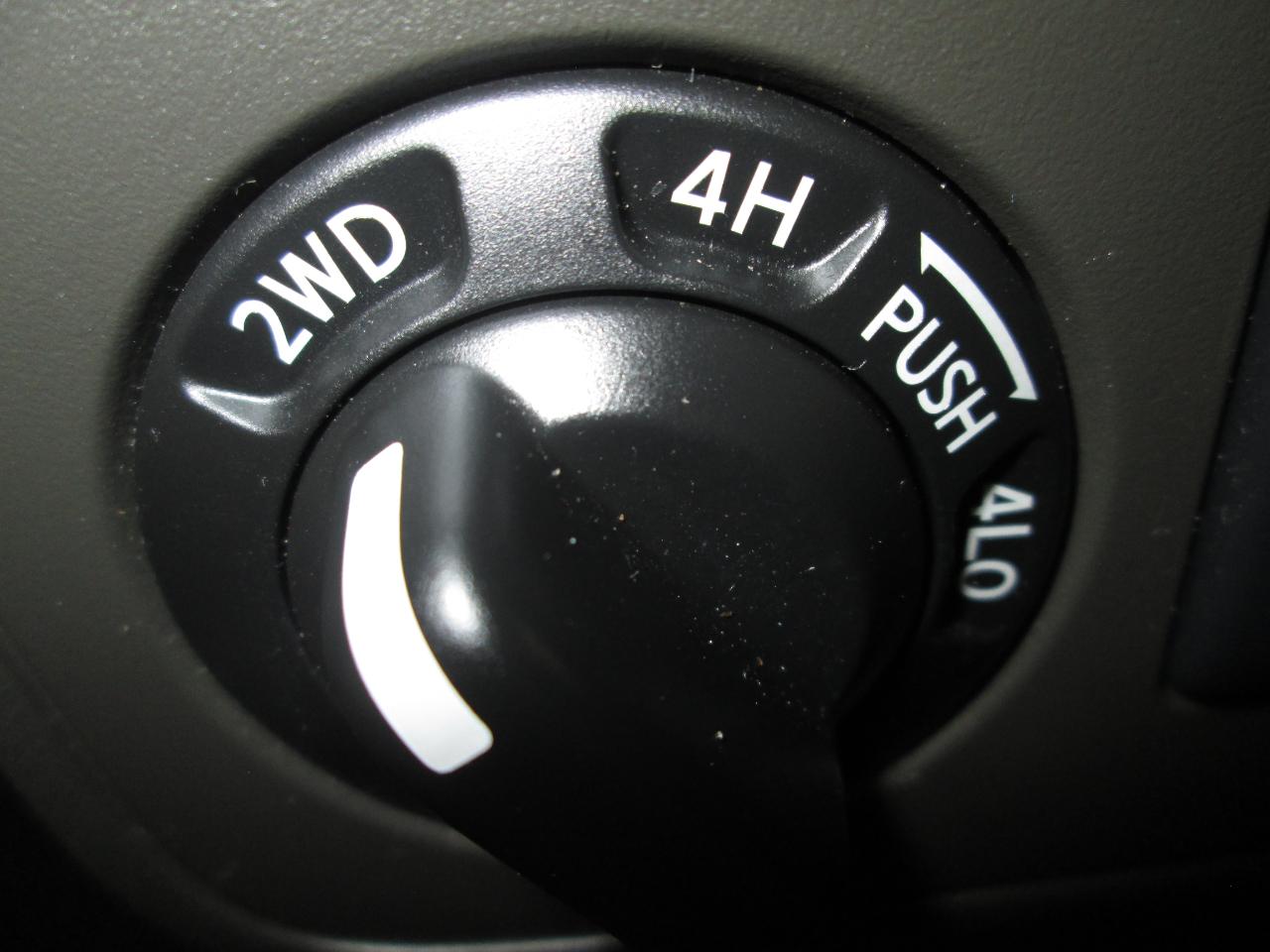 Nissan Frontier  2015