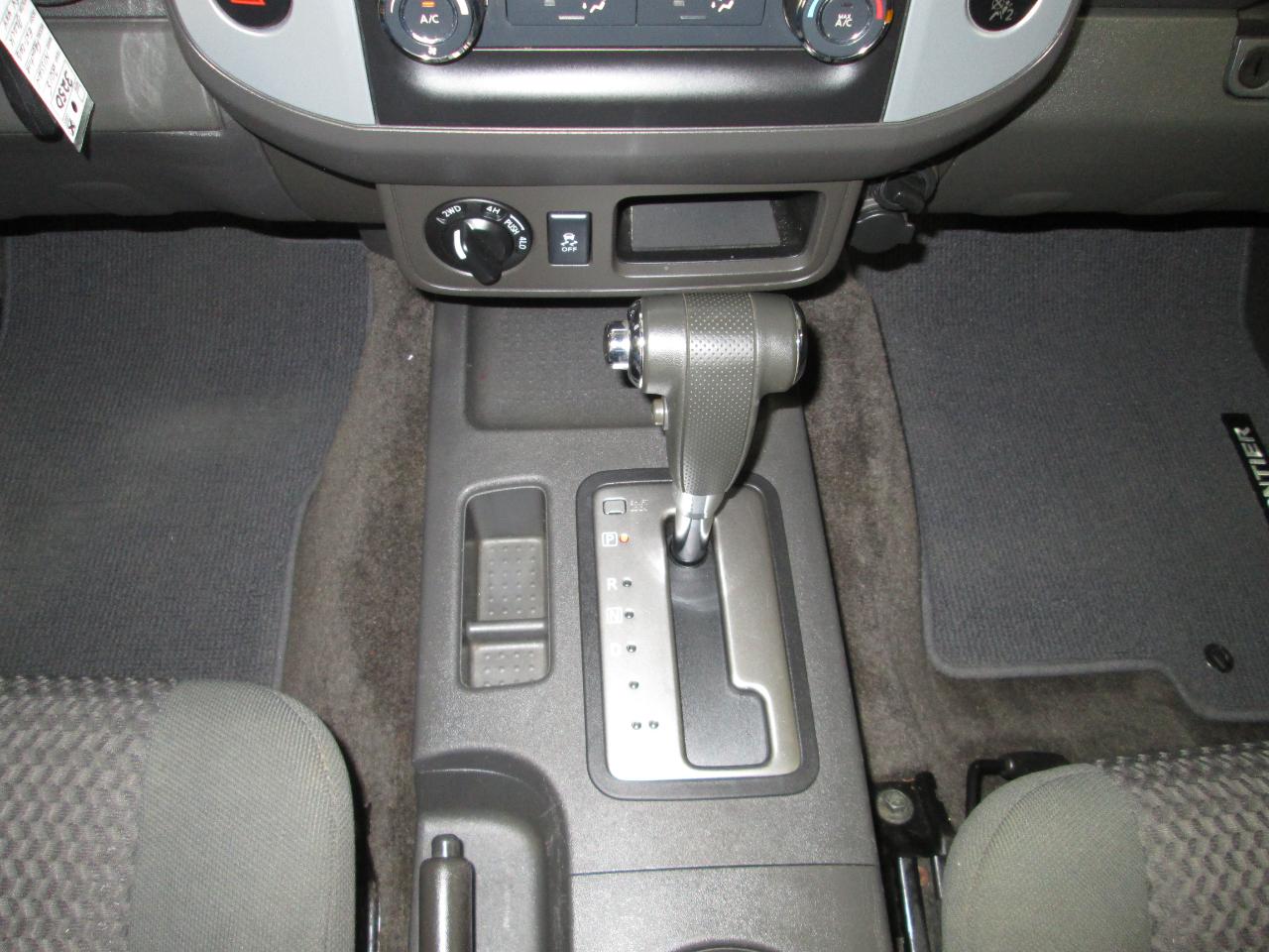 Nissan Frontier  2015