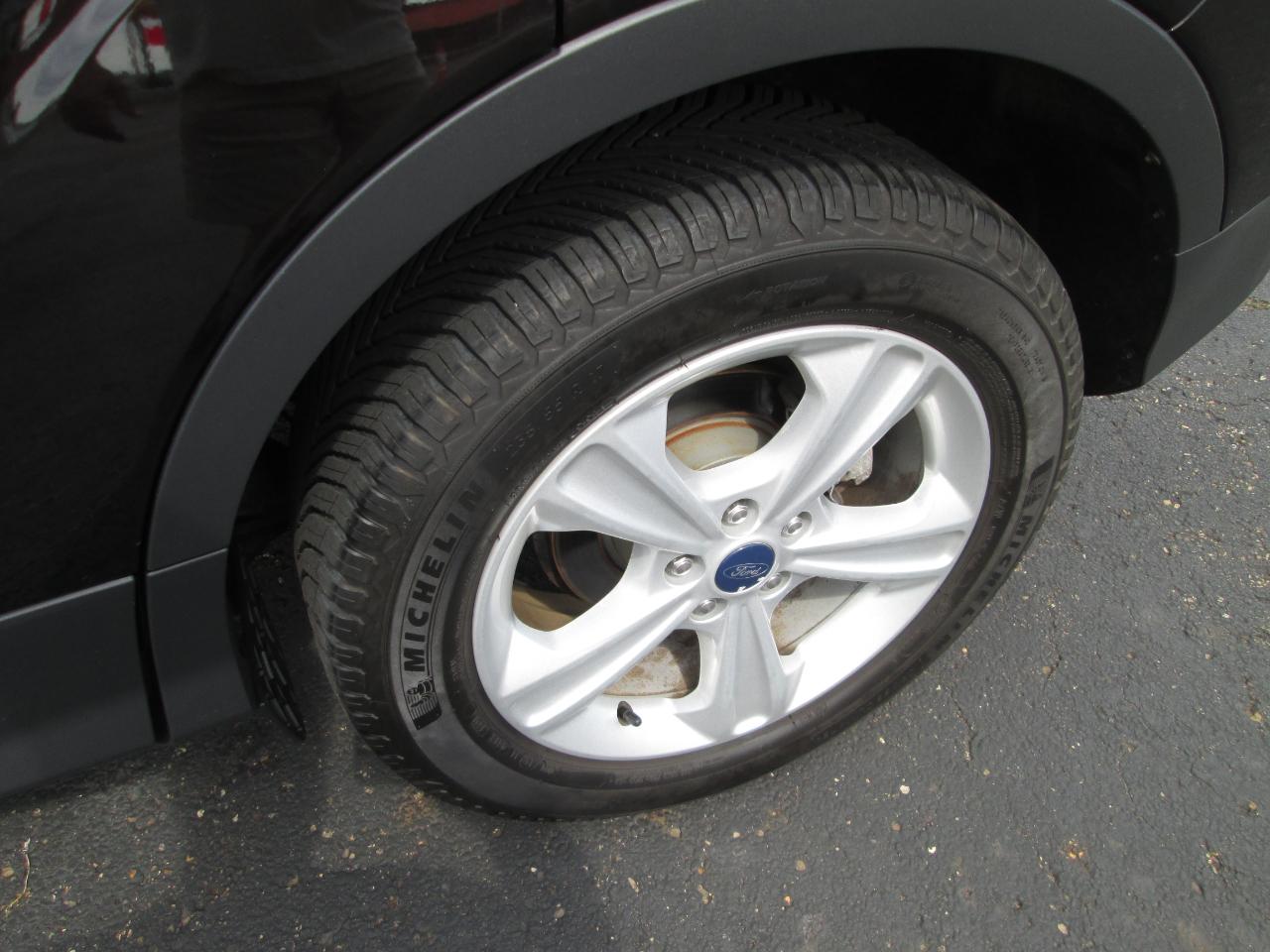 Ford Escape SE FWD 2013